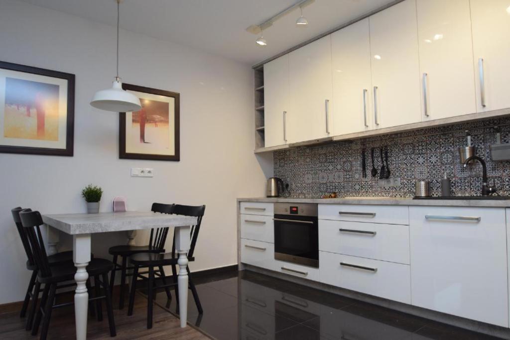 Apartament Nad Wisla Cracovia Esterno foto