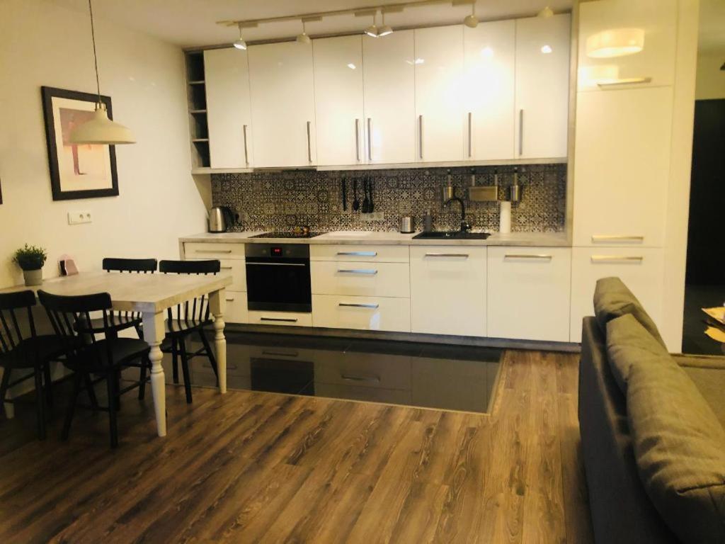 Apartament Nad Wisla Cracovia Esterno foto