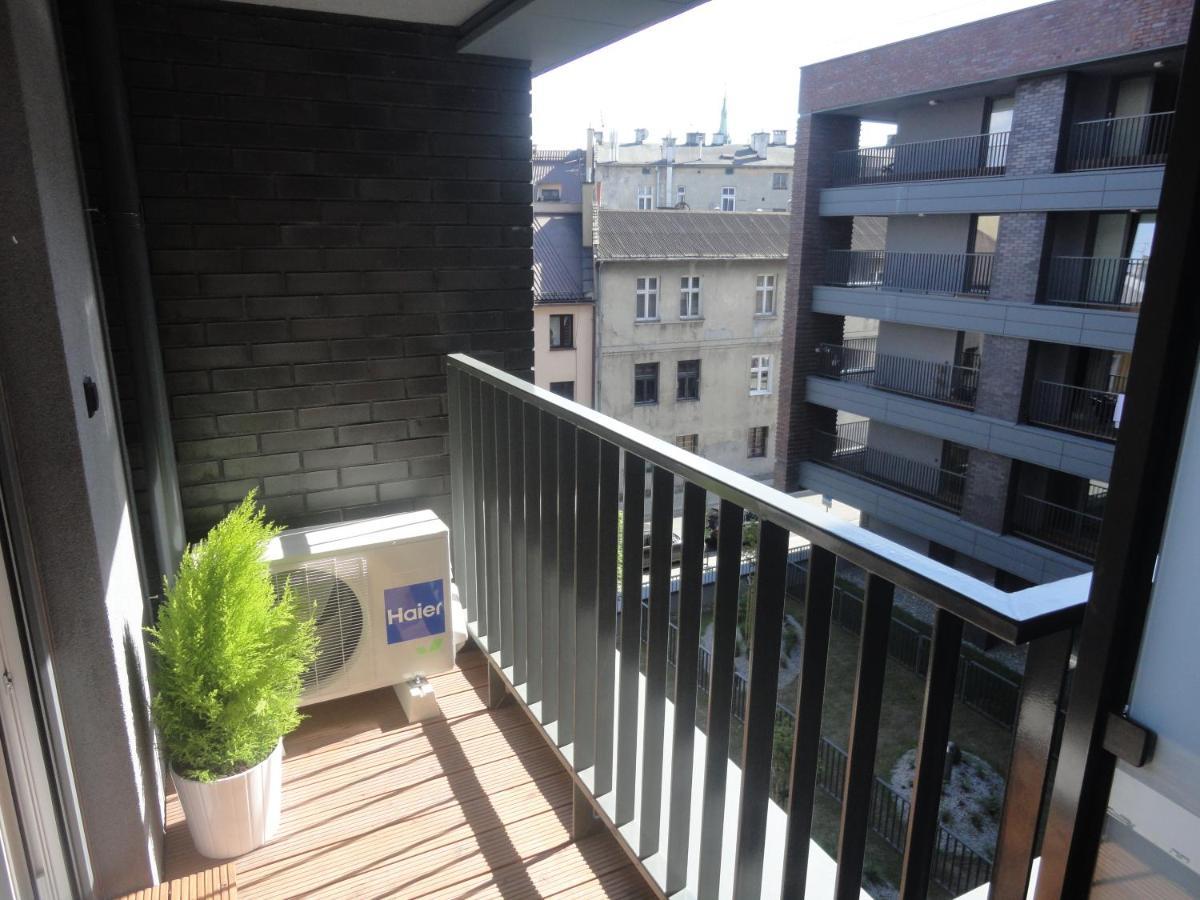 Apartament Nad Wisla Cracovia Esterno foto
